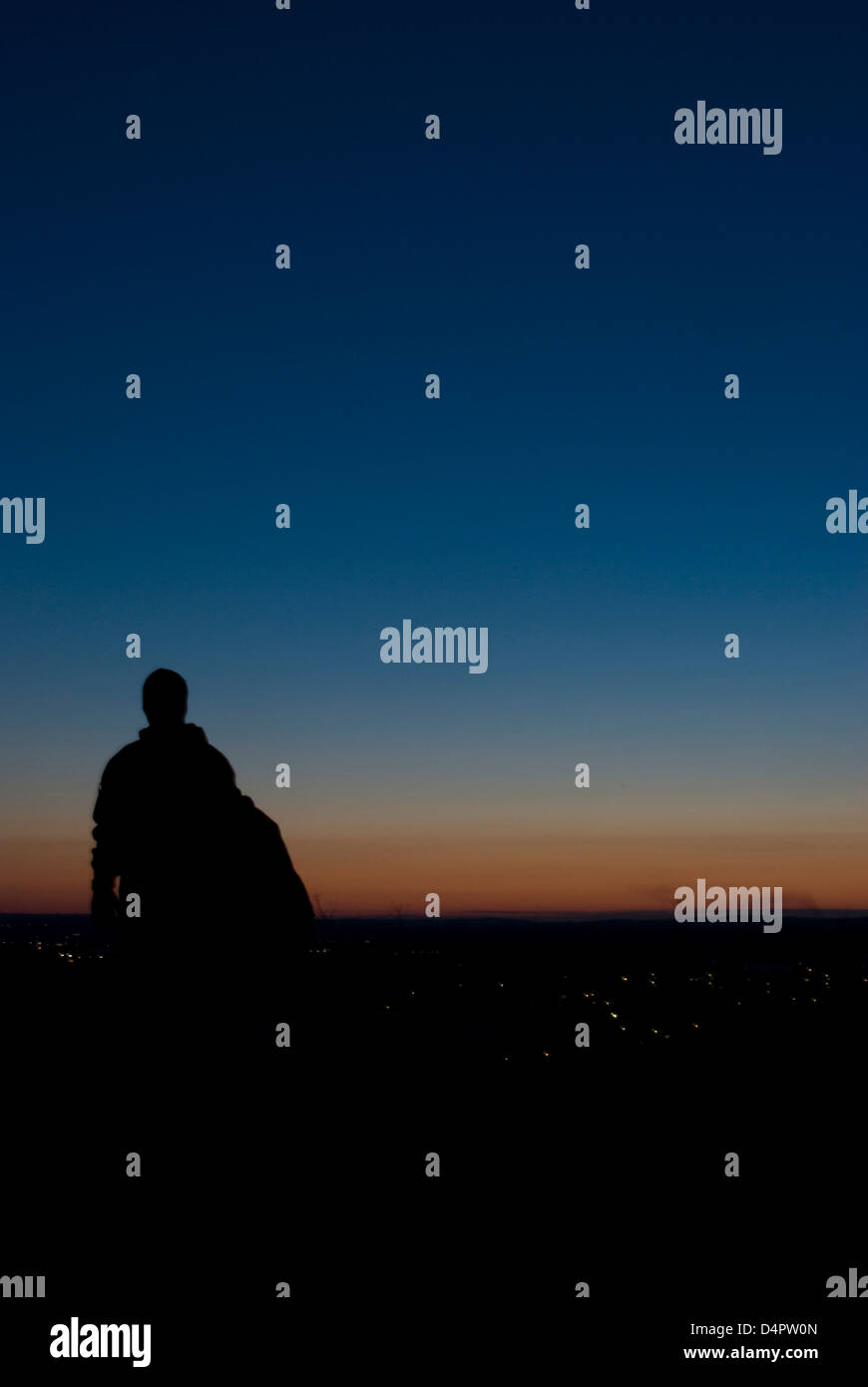 Gli astronomi hanno indotto il tentativo di osservare la cometa PanSTARRS Foto Stock