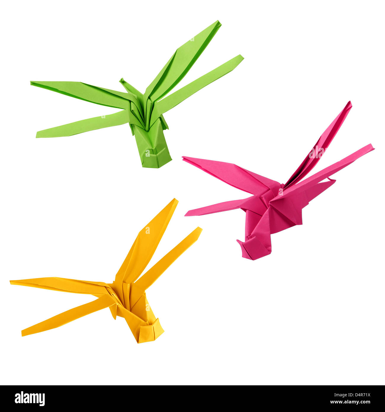 Origami libellula in volo isolati su sfondo bianco Foto Stock