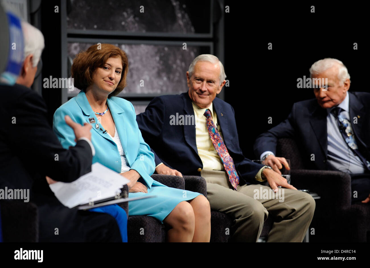 200907200082(HQ) Apollo quarantesimo Newseum panel di discussione Foto Stock