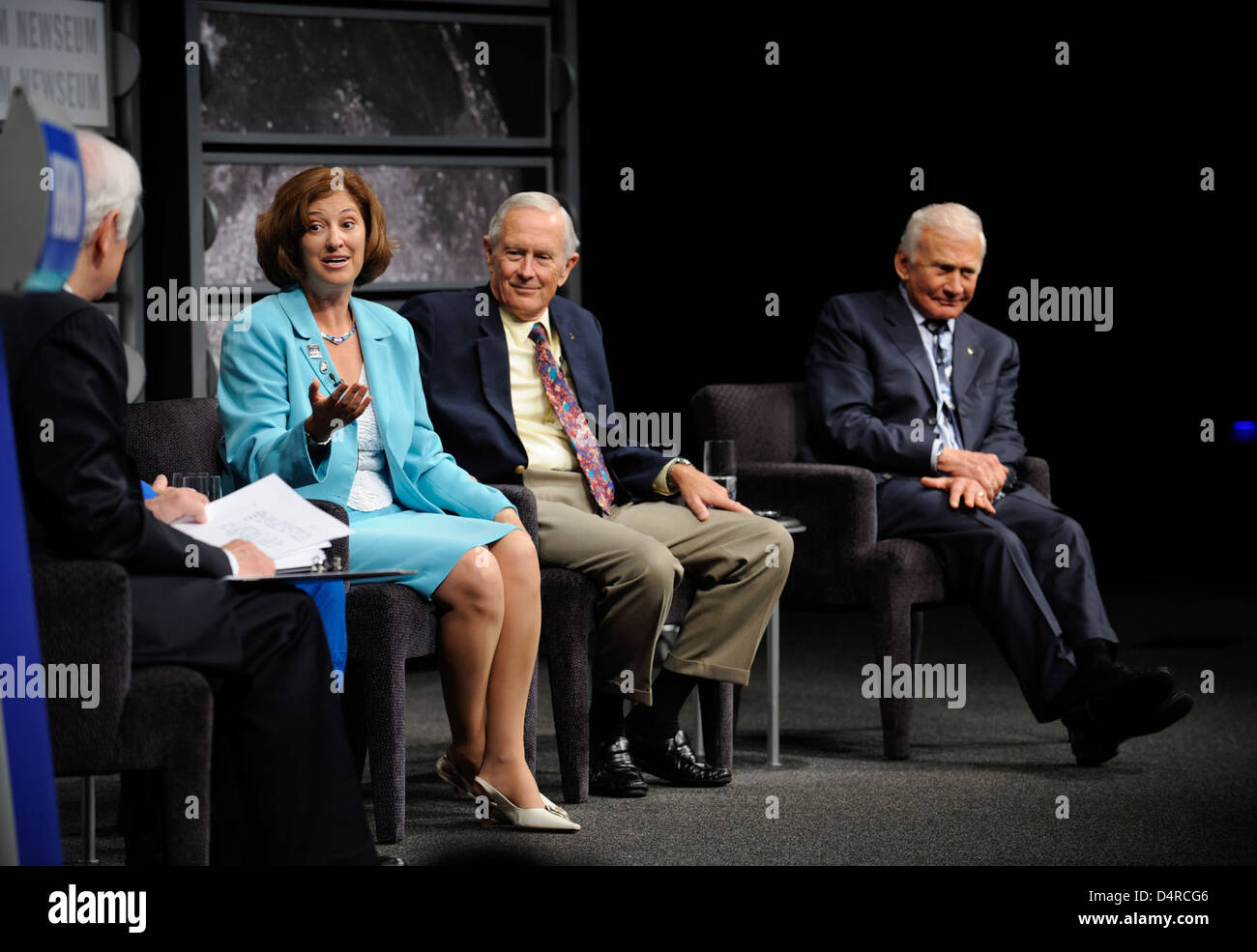 200907200083(HQ) Apollo quarantesimo Newseum panel di discussione Foto Stock