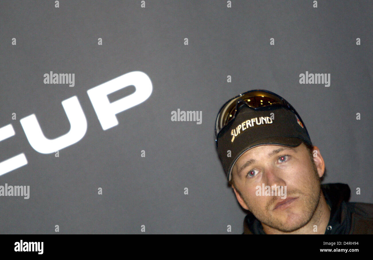Stati Uniti d'America?s Bode Miller Sorrisi durante una conferenza stampa di un equipaggiamento sportivo produttore Soelden, Austria, 22 ottobre 2009. Soelden ospita gli slalom gigante il 24 e 25 ottobre che kick off la Coppa del Mondo di Sci Alpino stagione 2009/10. Foto: Karl-Josef Hildenbrand Foto Stock