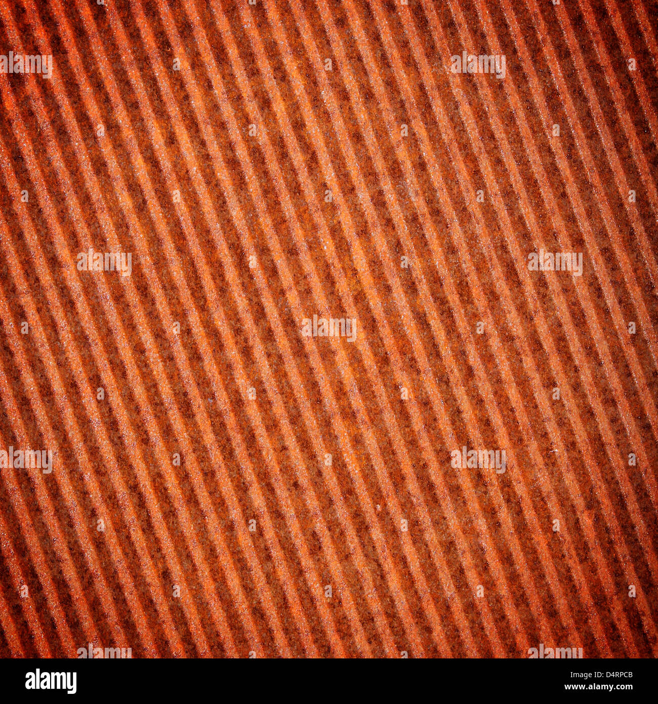 Vecchio di ferro arrugginito piastra metallica sfondo con motivo a strisce Foto Stock