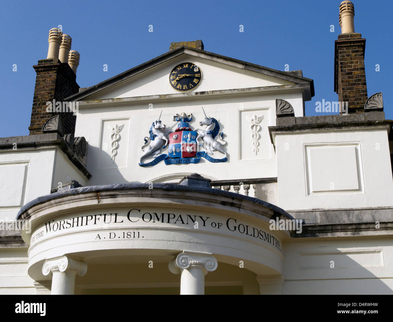 Regno Unito Londra ovest acton churchfield road la venerabile compagnia di orafi edificio Foto Stock