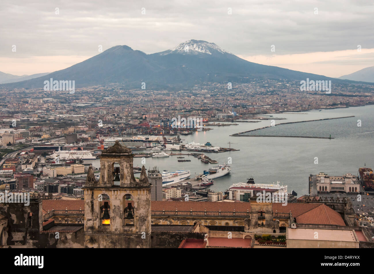 Vista del vulcano e del golfo di Napoli, Italia Foto Stock