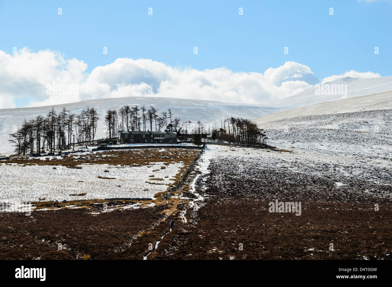 Skiddaw House, un solitario ostello della gioventù nel northern fells del Distretto del Lago Foto Stock