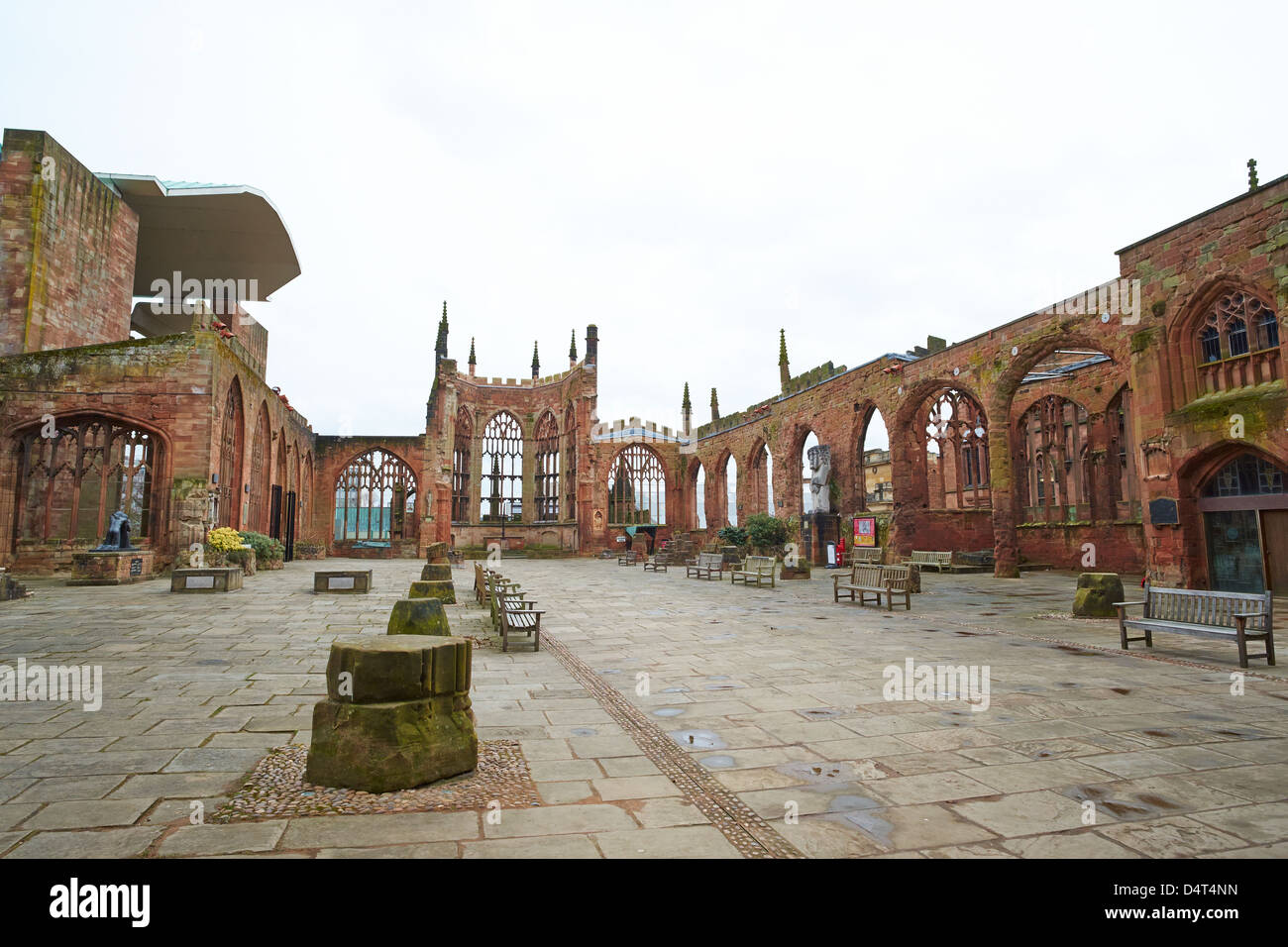 Le rovine di una Chiesa Cattedrale di St Michael Coventry West Midlands, Regno Unito Foto Stock