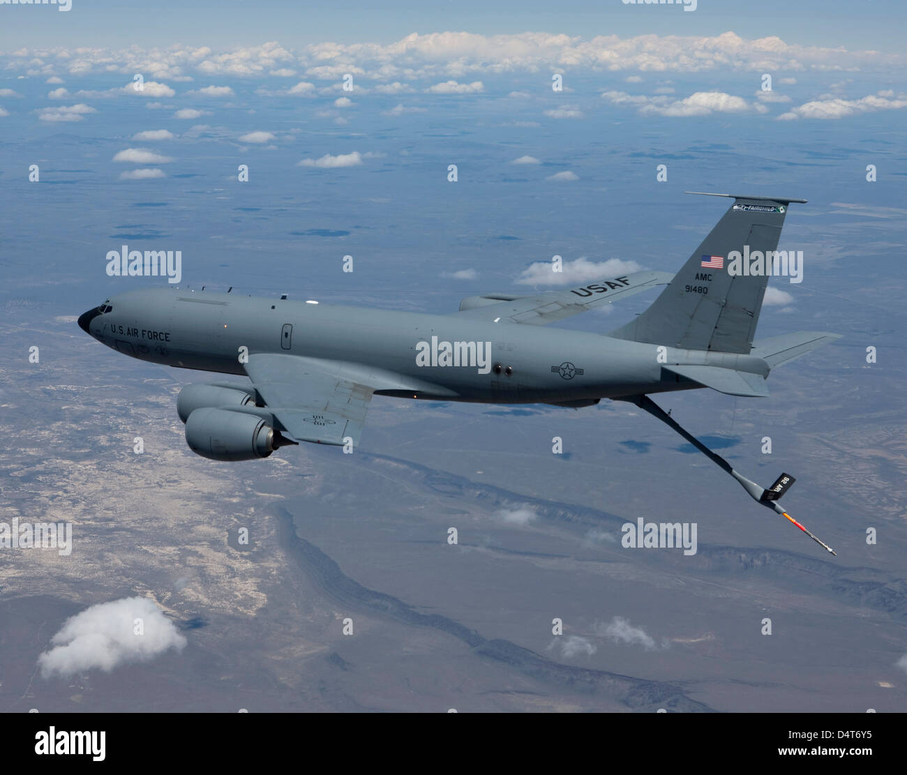 Una KC-135R Stratotanker sopra central Oregon. Foto Stock