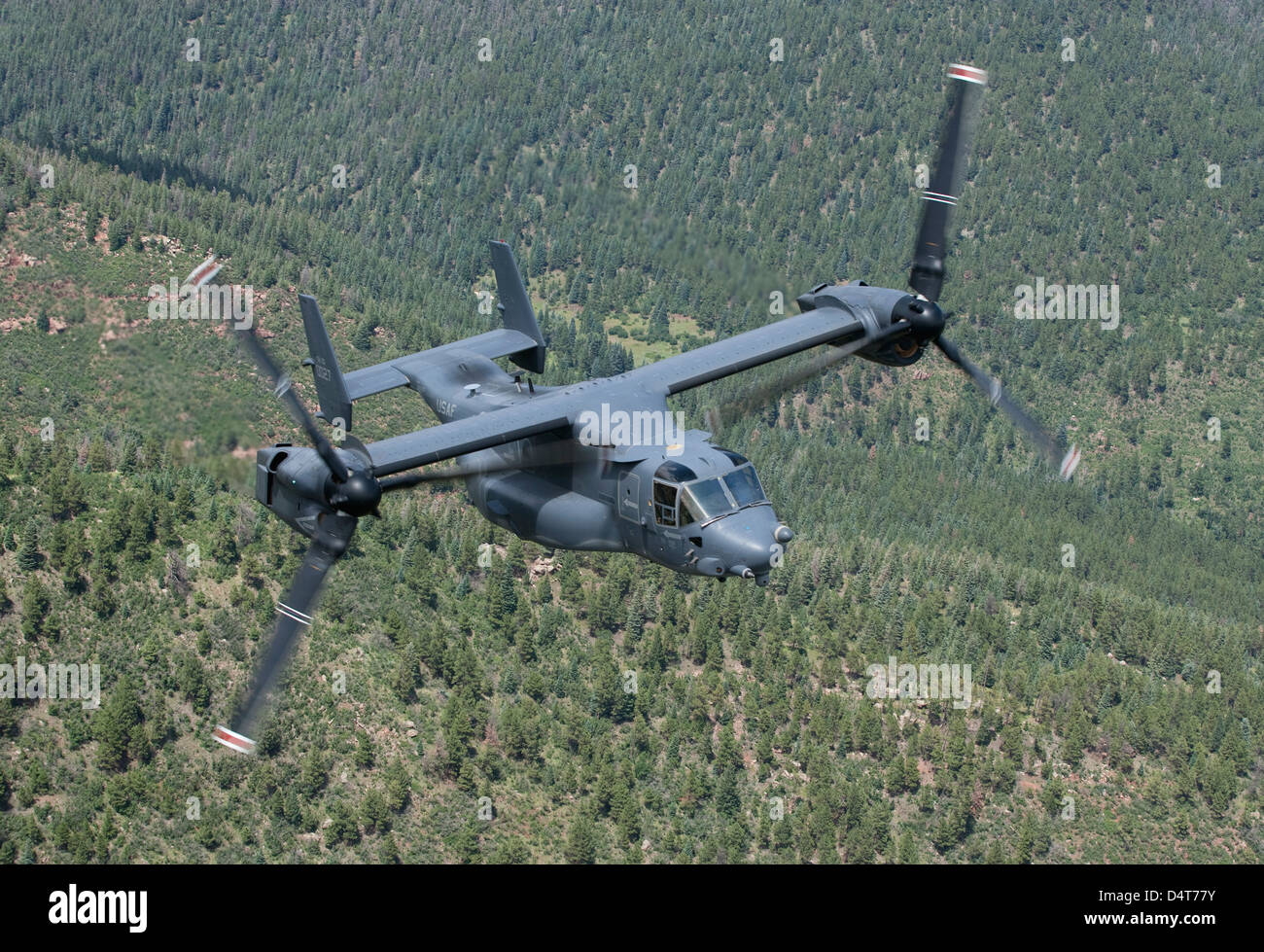 Un CV-22 Osprey su una missione di formazione su New Mexico. Foto Stock