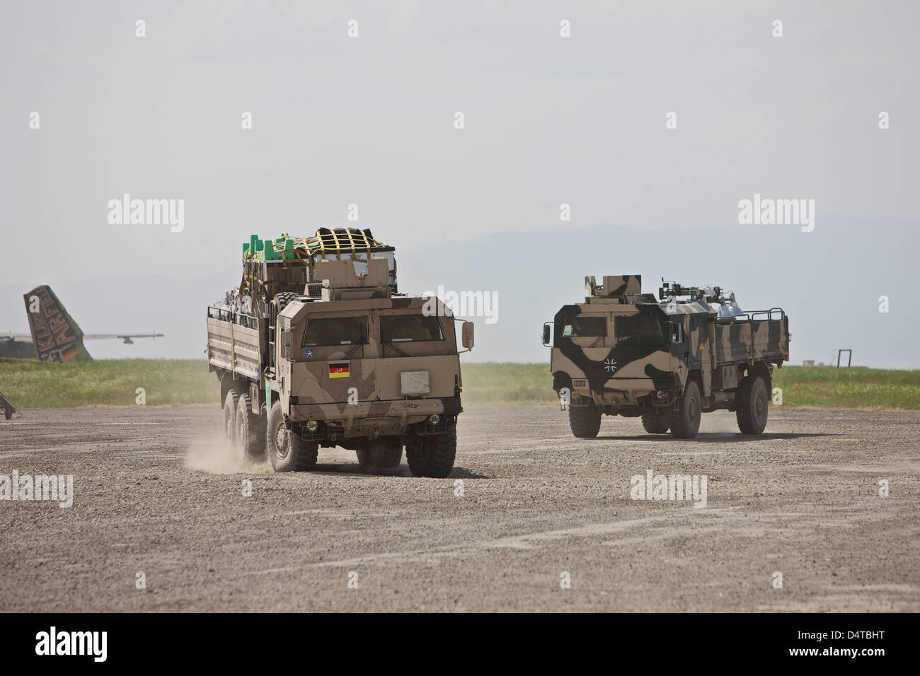 Esercito Tedesco uomo 7t mil gl 6x6 Pritsche veicoli. Foto Stock