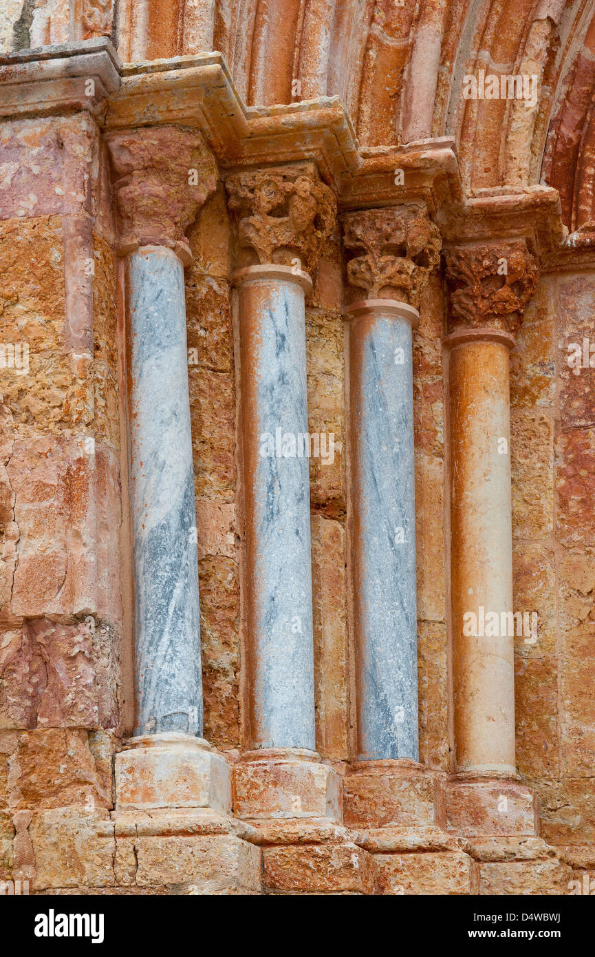 , Manuelino Portoghese tardo gotico, portico dettagli 15 secolo cattedrale di Silves Algarve Portogallo Europa Foto Stock
