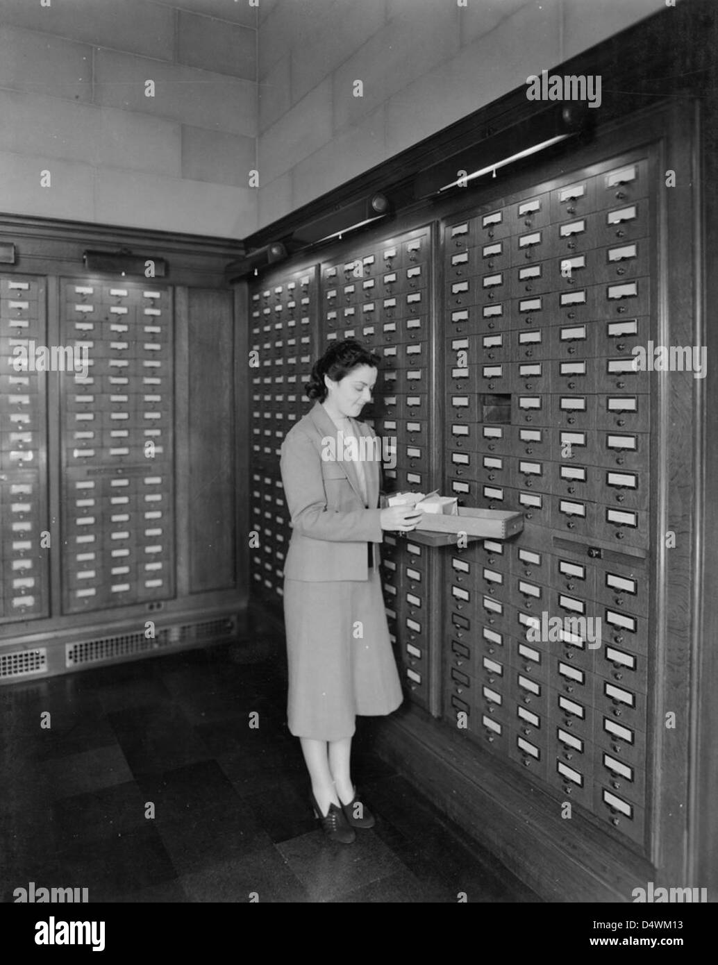 Fotografia della scheda di catalogo nel centro di ricerca la camera, 1942 Foto Stock
