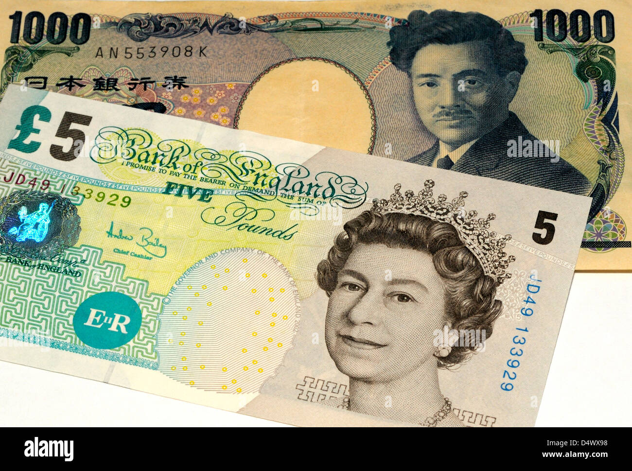 Regno Unito 5 sterlina britannica e yen giapponese di banconote Foto Stock