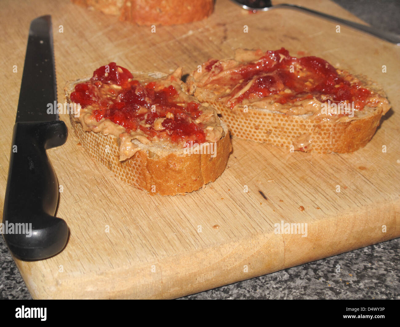 Pane con burro di arachidi e gelatina Foto Stock