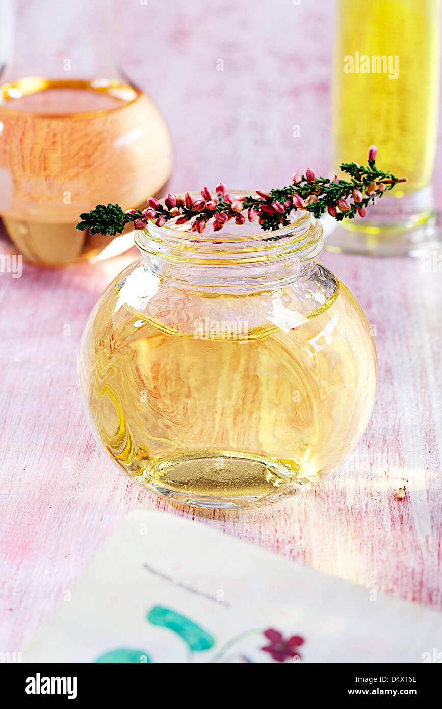 OLIO ESSENZIALE Foto Stock