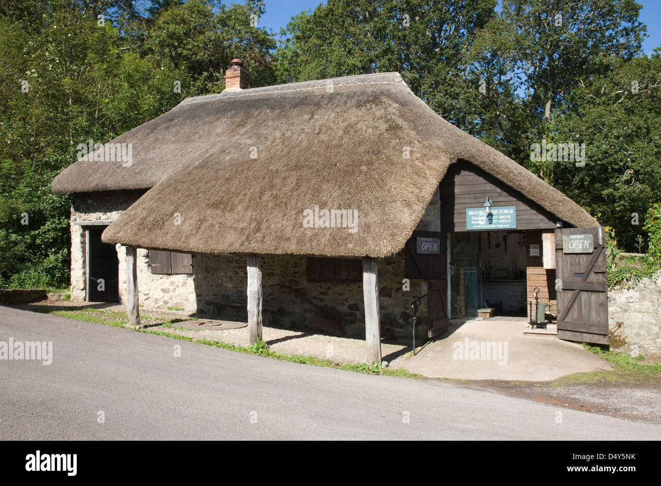Branscombe Forge nel villaggio di Branscombe, Devon, Inghilterra. Foto Stock