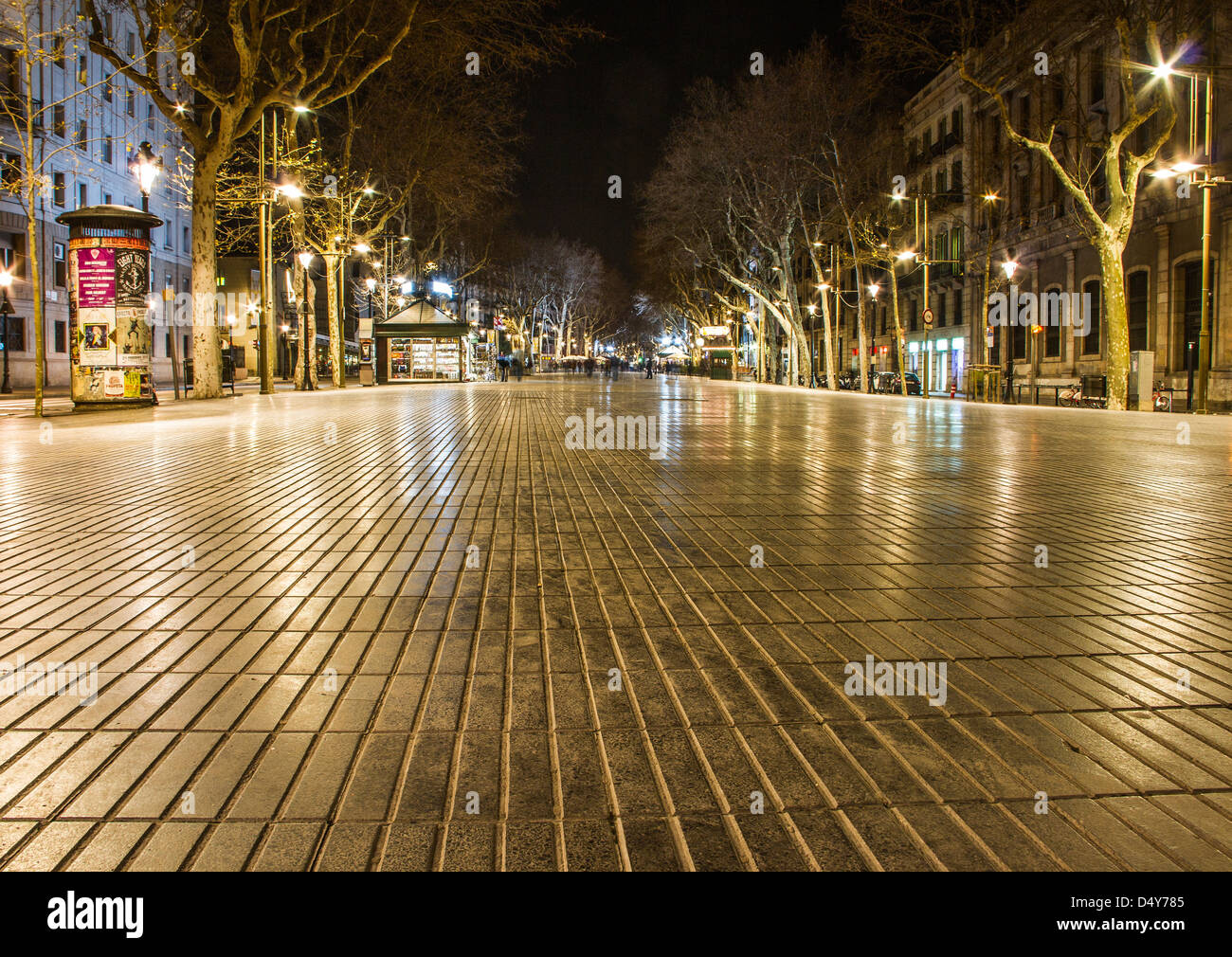 La rambla di notte immagini e fotografie stock ad alta risoluzione - Alamy