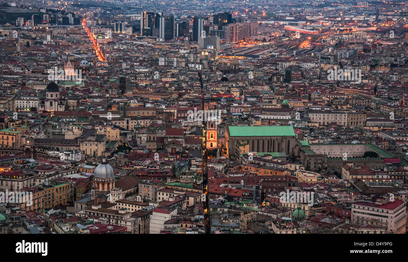 Vista del centro storico della città di napoli, Italia Foto Stock