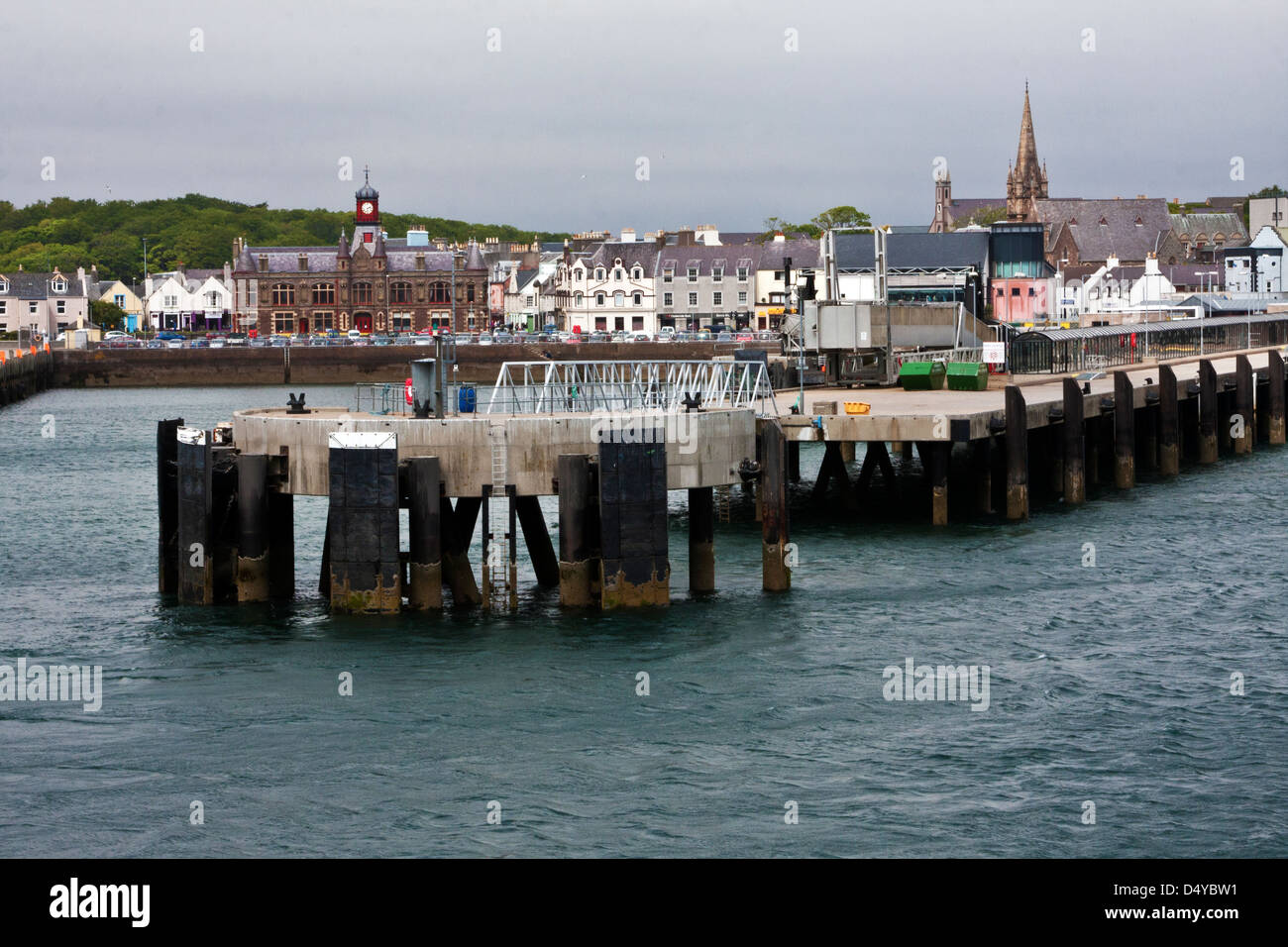 Il porto, PONTILI E BANCHINE di Stornoway sull'isola di Lewis, Ebridi Esterne, Scozia, Foto Stock
