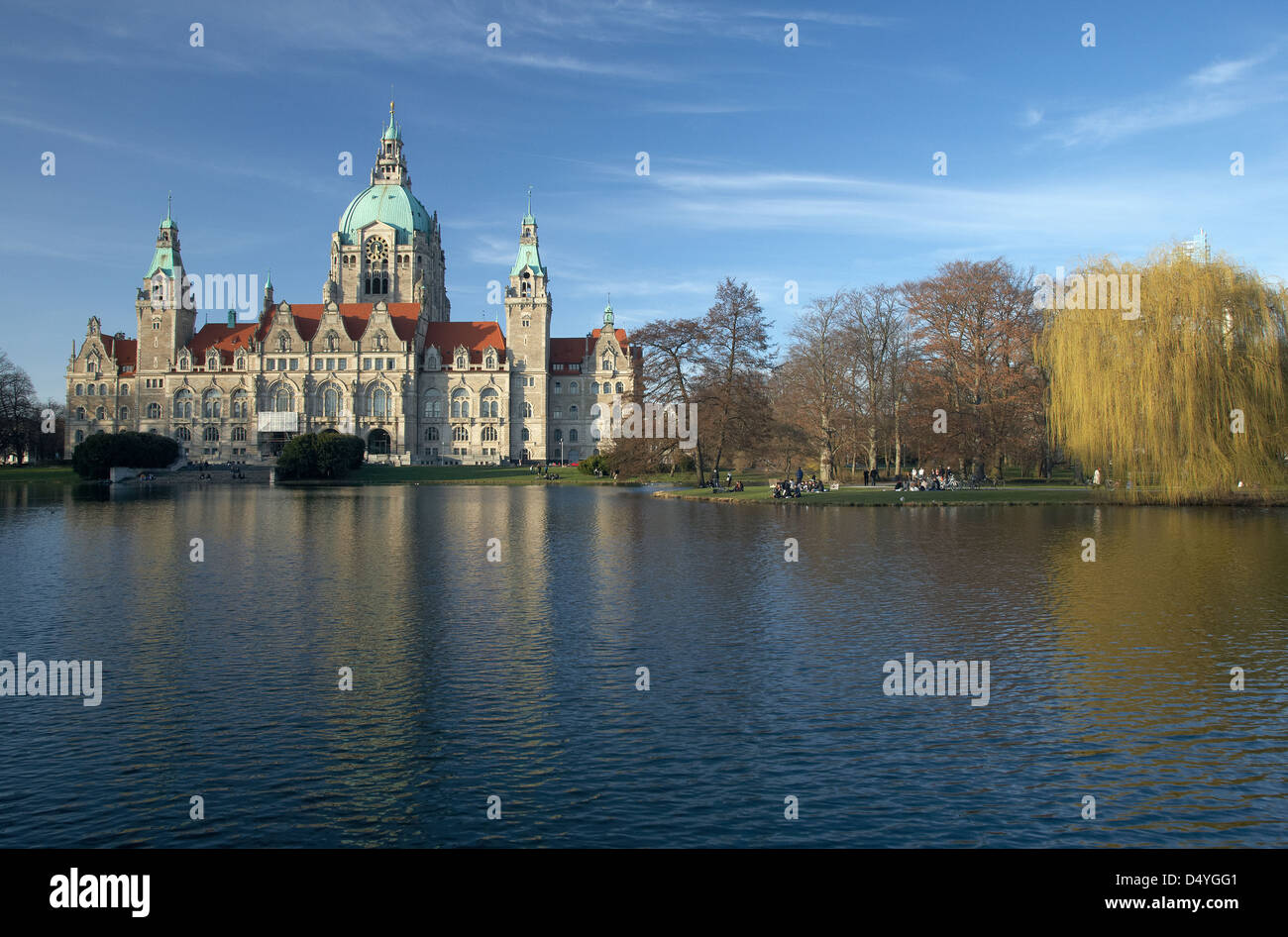 Hannover, Germania, Nuovo Municipio di Hannover sul laghetto Masch Foto Stock