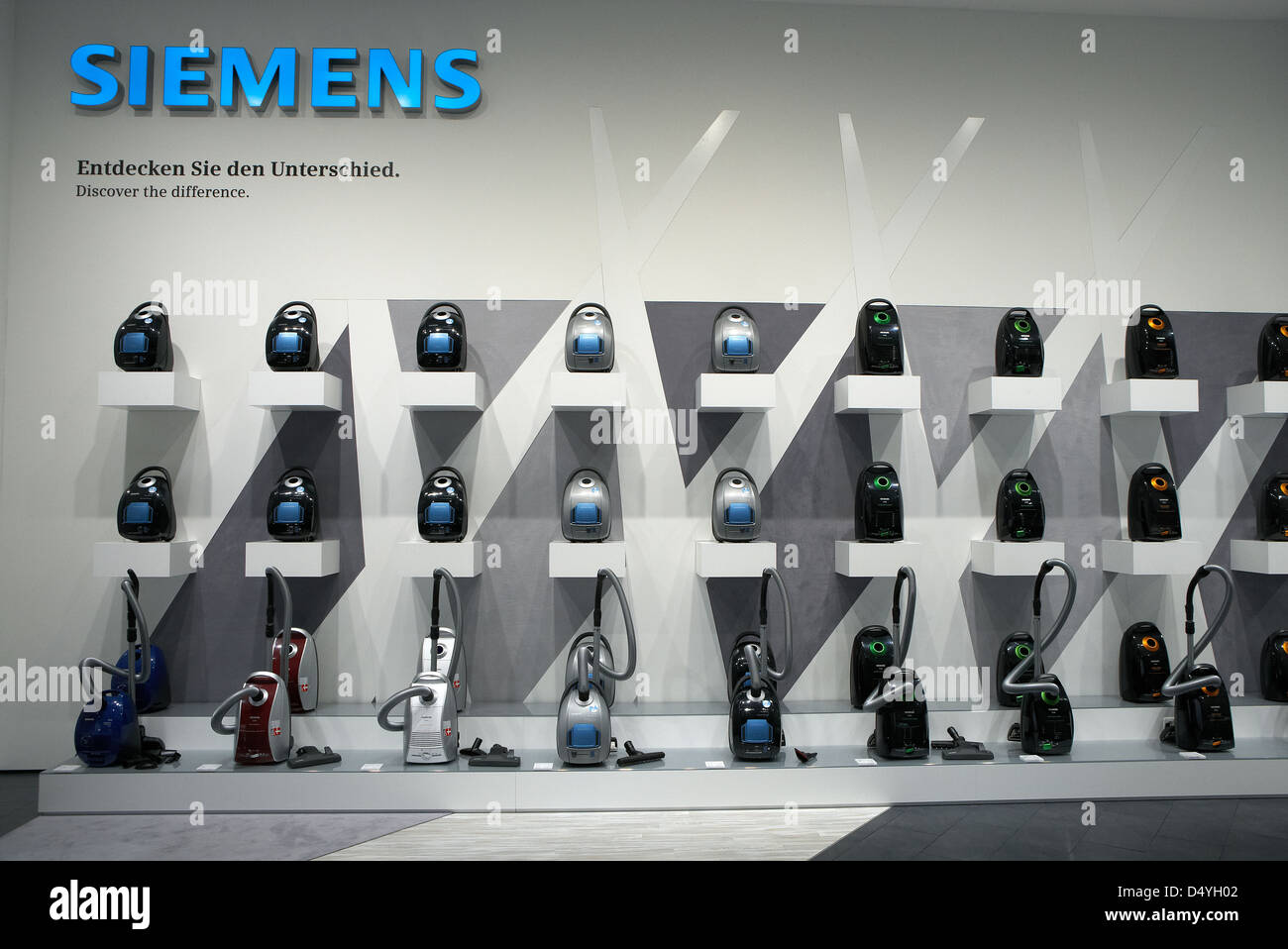 Berlino, Germania, il Siemens aspirapolvere a IFA 2011 Foto Stock