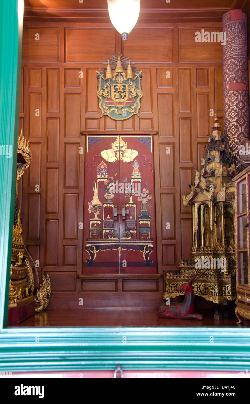 Thailandia, Bangkok. Il Museo Prasart. Il Palazzo Rosso, ispirato da Tamnak Daeng Museo Nazionale. Foto Stock