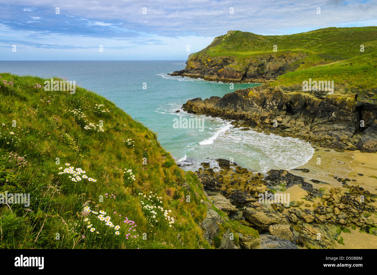 Lundy Bay vicino a Port Quin, Cornwall, Inghilterra. Foto Stock