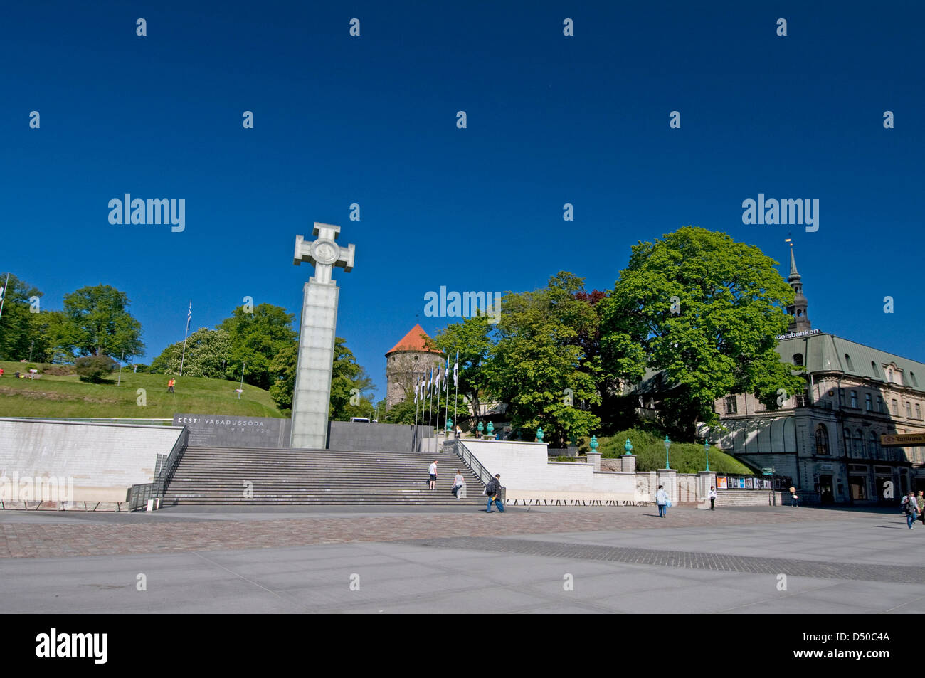 Piazza della Libertà (estone: Vabaduse väljak) è una piazza sul lato meridionale della città vecchia di Tallinn, Estonia,Stati Baltici Foto Stock