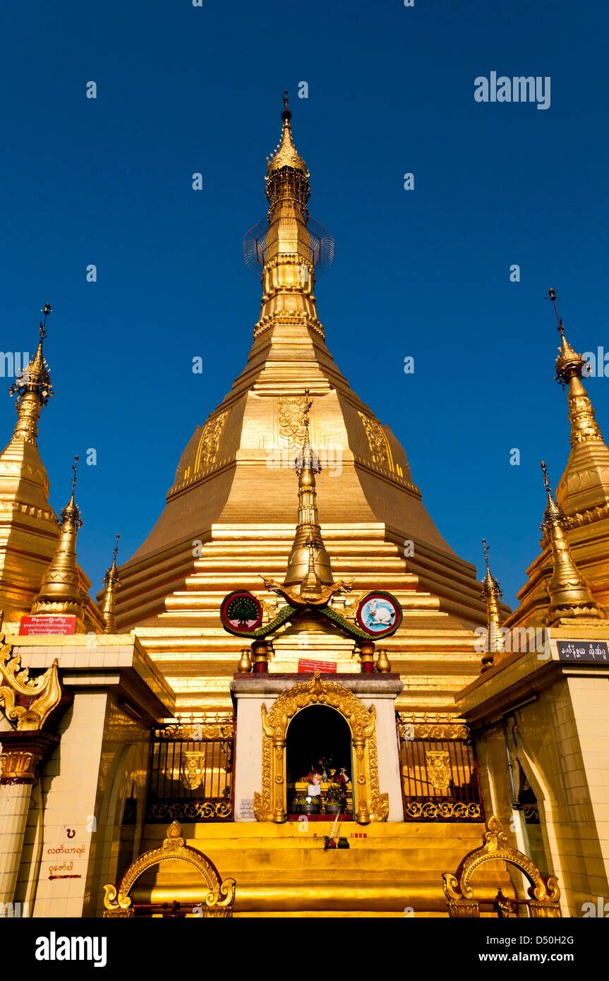 Yangon, Sule Pagoda Foto Stock