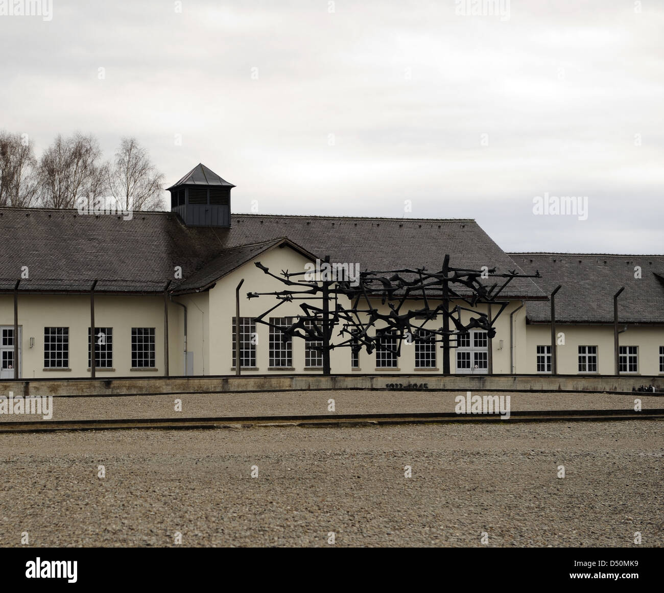 Campo di Concentramento di Dachau. In primo luogo, Internazionale di scultura monumento, 1968, da Nandor Glid (1924-1997). Germania. Foto Stock