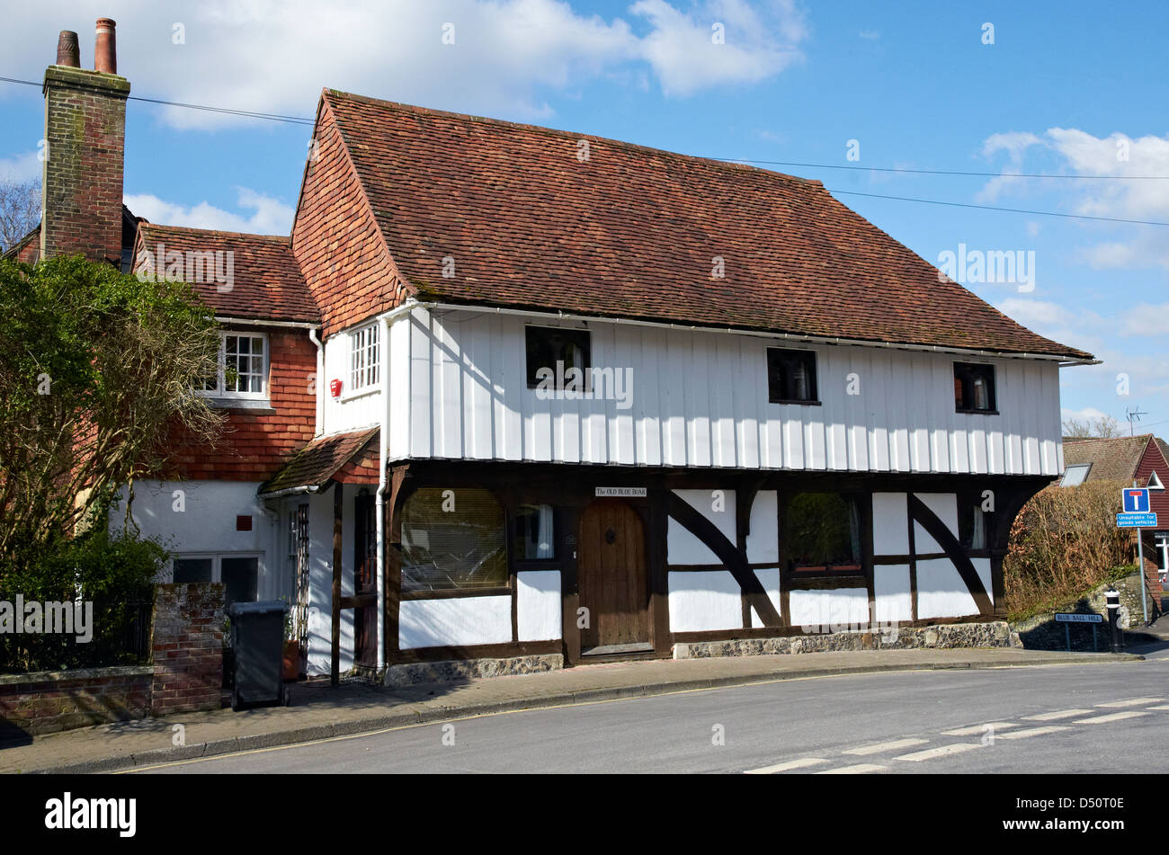 Il vecchio Blue Boar Inn, edificio Tudor, Blue Boar Hill, Winchester, Hampshire, Inghilterra Foto Stock