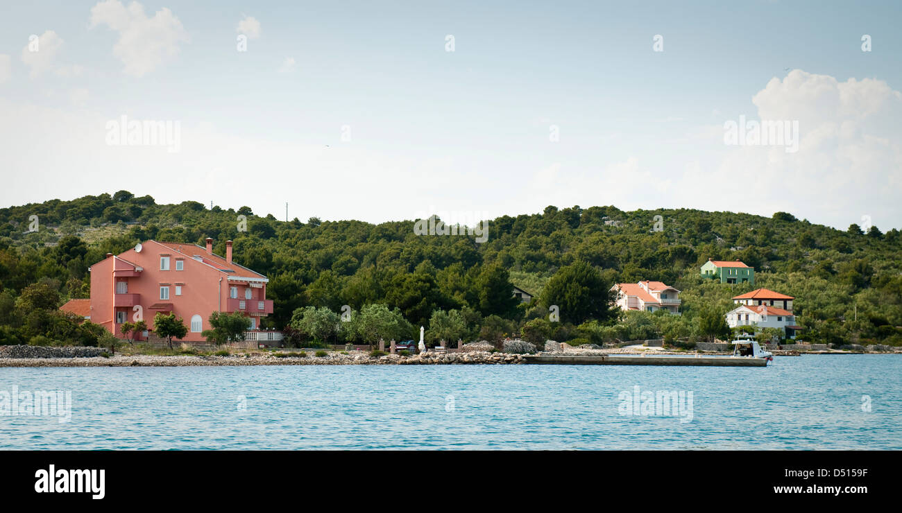 Ville per vacanze, isole di Kornati, Croazia Foto Stock