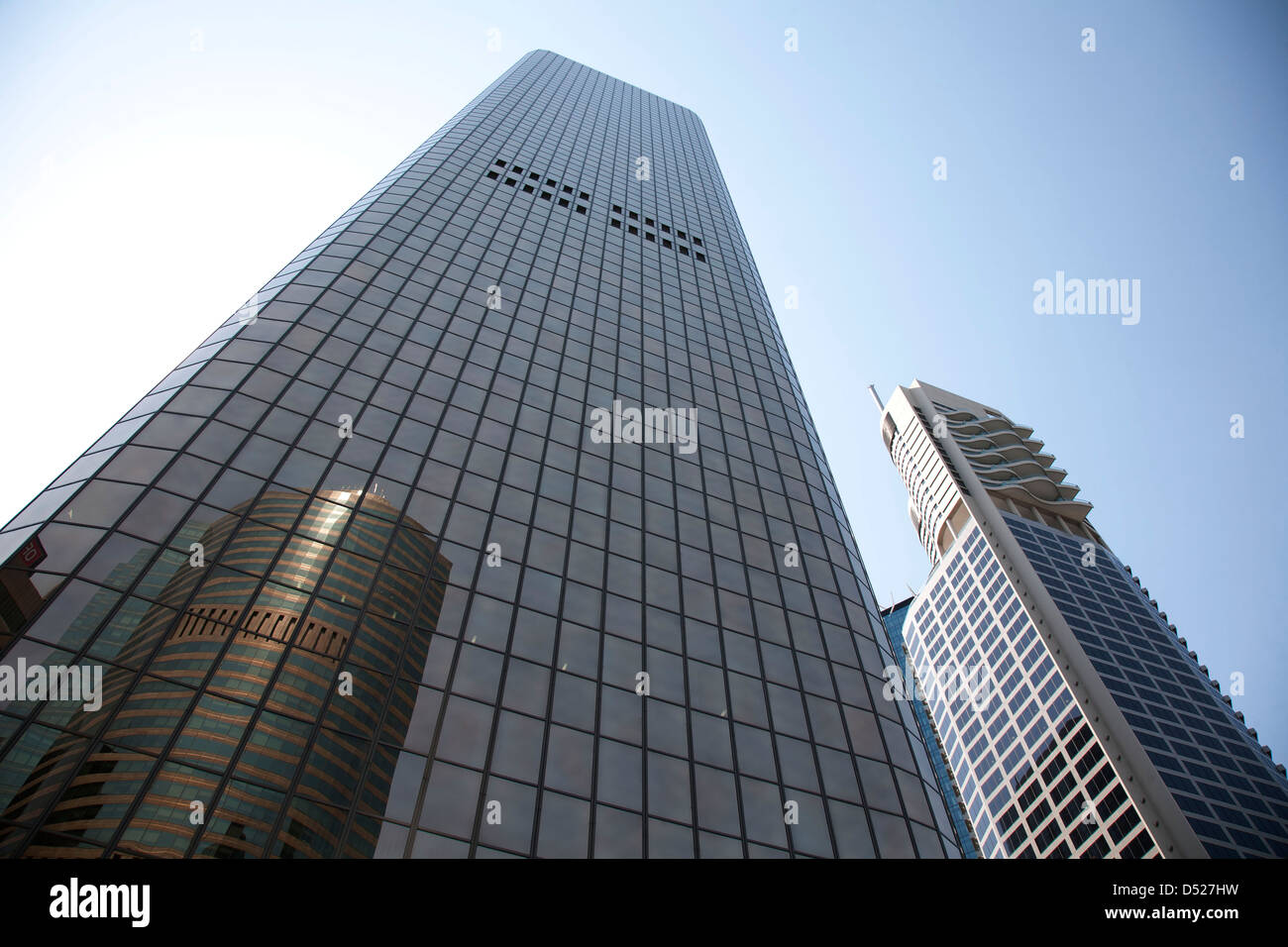 Riflessi nel vetro di moderni edifici per uffici Brisbane Queensland Australia Foto Stock