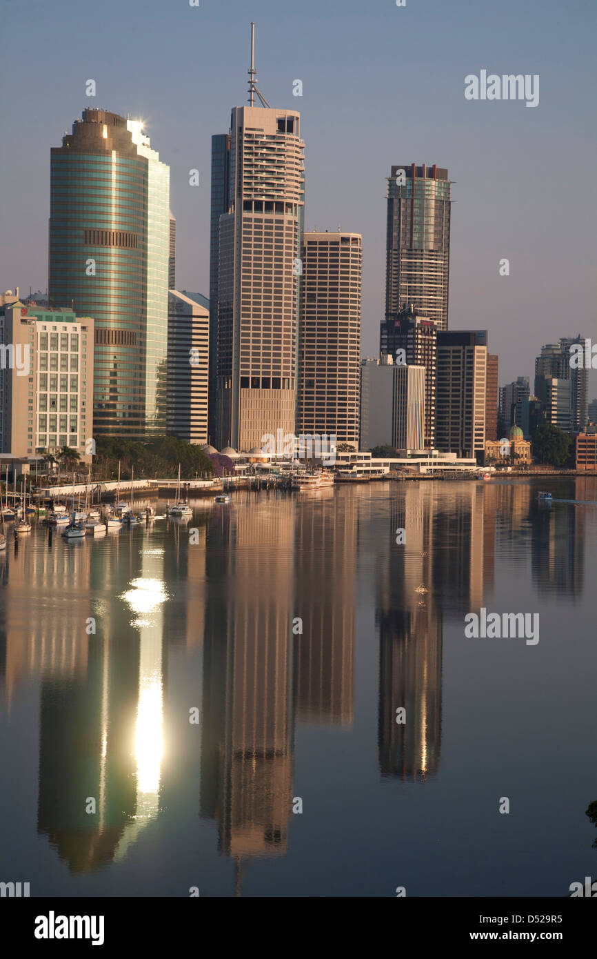 La mattina presto sulla città di Brisbane Queensland Australia Foto Stock