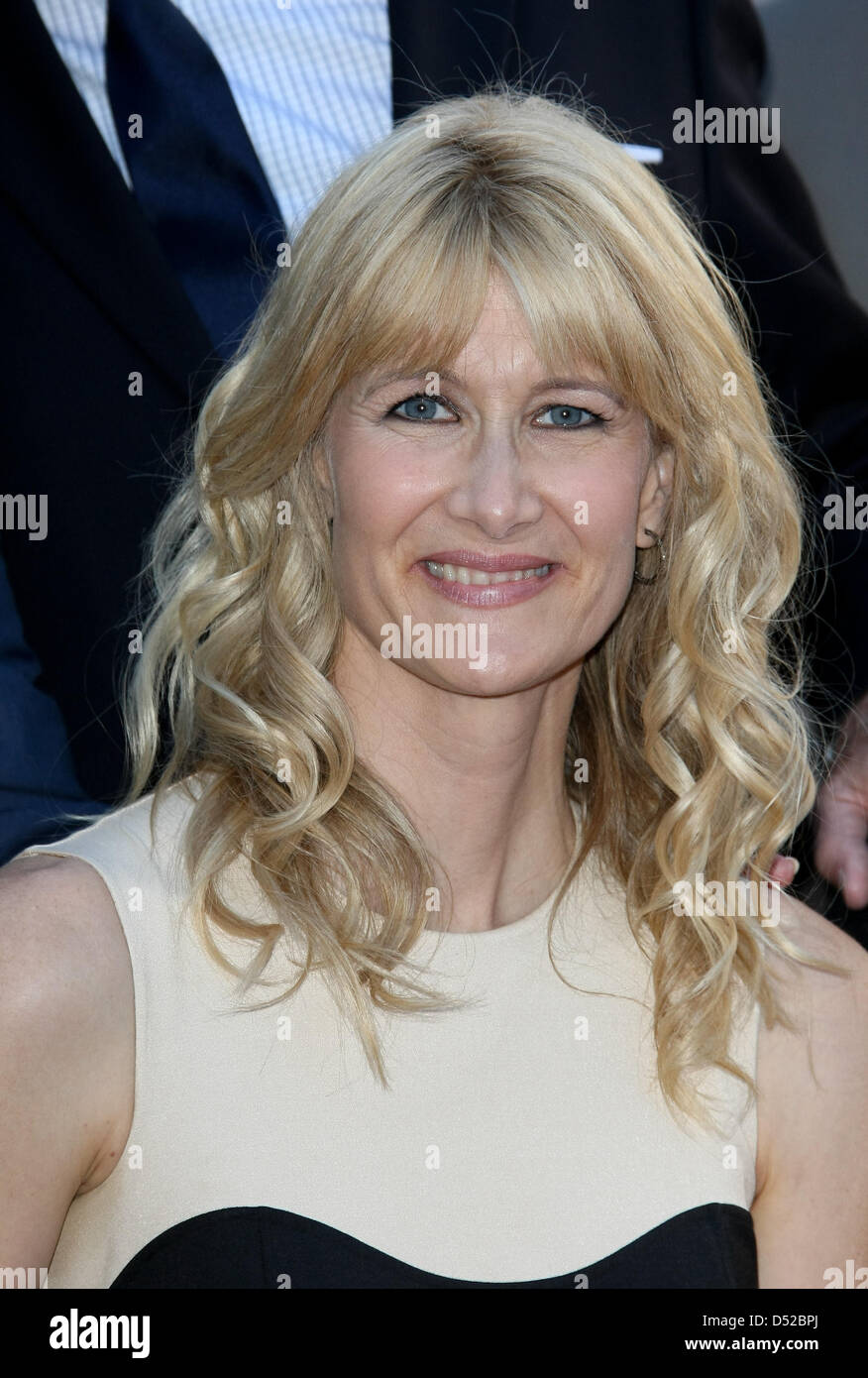 L'attrice Laura Dern assiste alla cerimonia del Dern della famiglia (Laura Dern, Diane Ladd e Bruce Dern) cerimonia per tre nuove stelle sulla Hollywood Walk of Fame a Los Angeles, Stati Uniti d'America, 1 novembre 2010. Foto: Hubert Boesl Foto Stock
