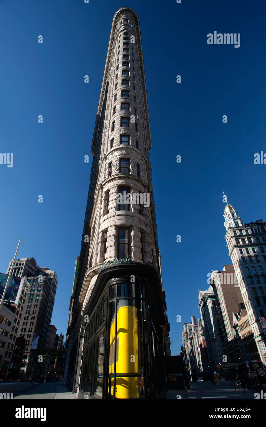 FLATIRON BUILDING (©Daniel Burnham & CO 1902) Fifth Avenue di Manhattan A NEW YORK CITY USA Foto Stock