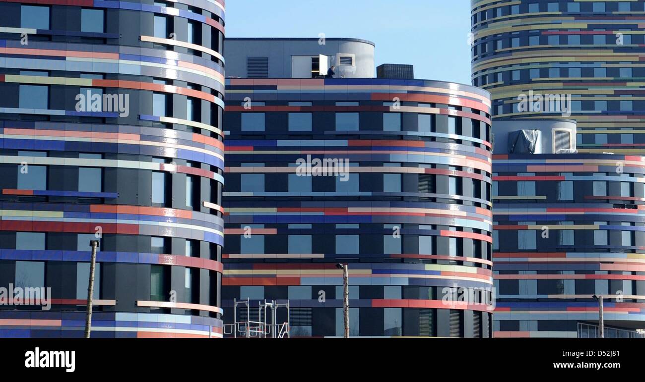 Il nuovo ministero dello Sviluppo urbano e l'ambiente è in costruzione presso la sede della Mostra Internazionale di Architettura IBA ad Amburgo, Germania, 06 marzo 2013. La mostra su urban ingegneria e architettura verrà eseguito dal 23 marzo fino a novembre 2013. Foto: Angelika Warmuth Foto Stock