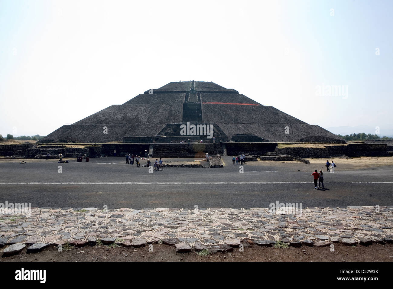 La monumentale Piramide del Sole a Teotihuacan, Messico, la piramide