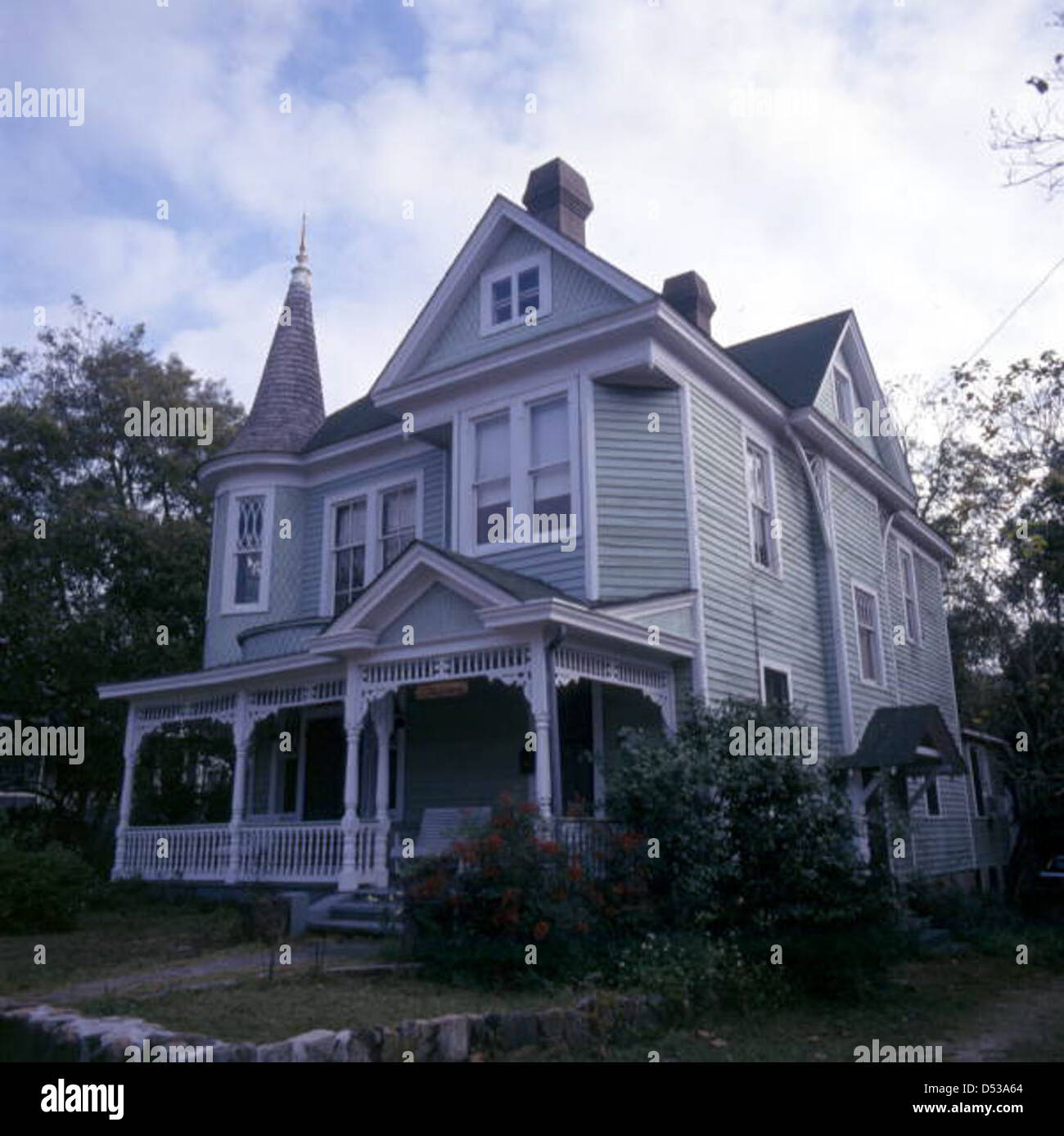 Una casa storica situata nel North Hill Preservation District di Pensacola, Florida, durante gli anni '1990 La casa, inserita nel Registro nazionale dei luoghi storici, mostra lo stile architettonico della regina Anna. Foto Stock