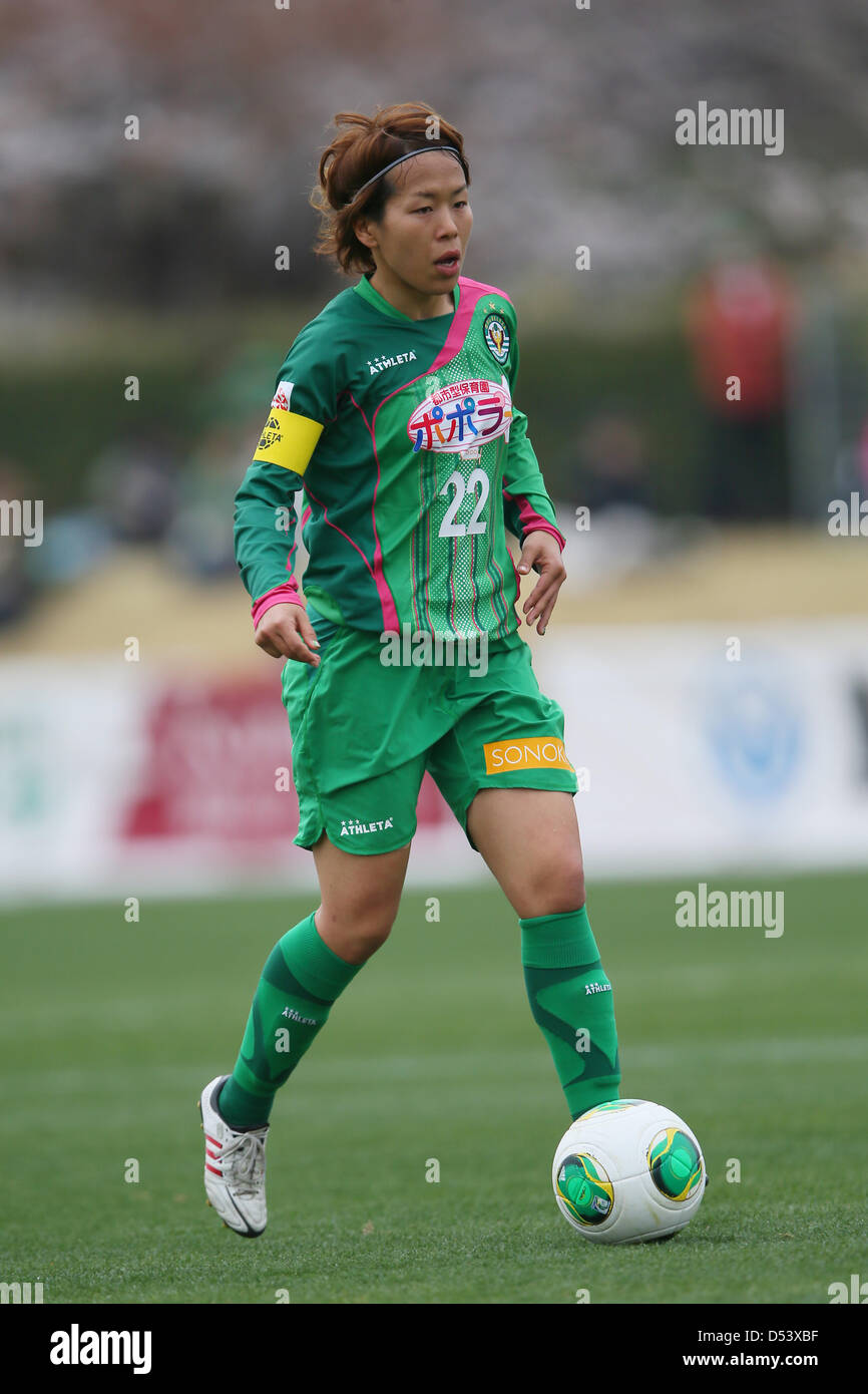 Azusa Iwashimizu (Beleza), 23 marzo 2013 - Calcio /Soccer : Plenus Nadeshiko League 2013 tra NTV Beleza 2-0 FC Kibikokusaidaigaku Charme a Ajinomoto Stadium West Campo, Tokyo, Giappone. (Foto di YUTAKA/AFLO SPORT) [1040] Foto Stock