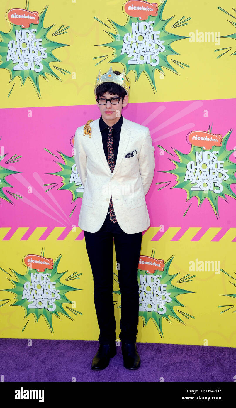 Los Angeles, Stati Uniti d'America. Il 23 marzo 2013. Noi attore Matt Bennett arriva a Nickelodeon La XXVI edizione Kids Choice Awards a USC Galen Center di Los Angeles, Stati Uniti d'America, il 23 marzo 2013. Foto: Hubert Boesl/dpa/Alamy Live News Foto Stock