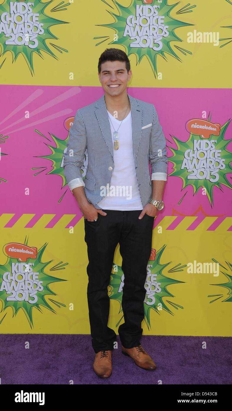 Attore Luca Bilyk arriva a Nickelodeon La XXVI edizione Kids Choice Awards a USC Galen Center di Los Angeles, Stati Uniti d'America, il 23 marzo 2013. Foto: Hubert Boesl Foto Stock