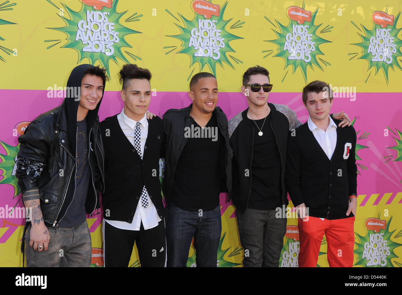 Gruppo musicale di 'Midnight rosso' arrivare a Nickelodeon La XXVI edizione Kids Choice Awards a USC Galen Center di Los Angeles, Stati Uniti d'America, il 23 marzo 2013. Foto: Hubert Boesl Foto Stock