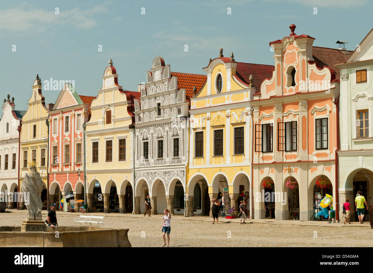Case barocche sulla piazza del mercato, Telc, Repubblica Ceca Foto Stock