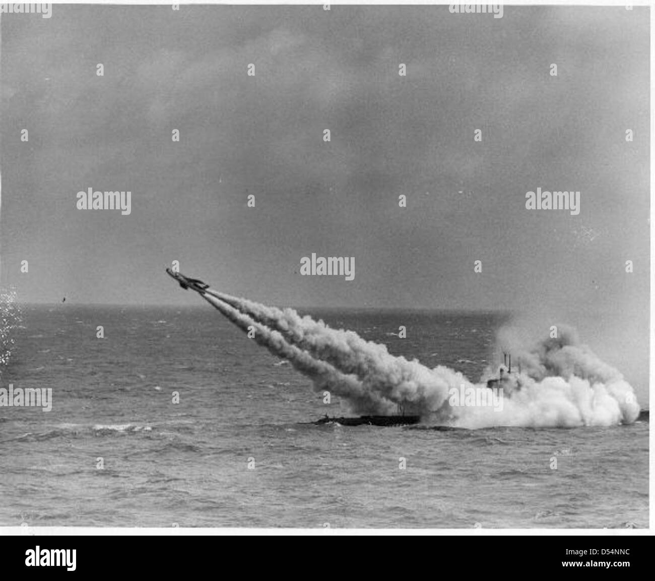 Lo USS Tunny (SSG-282), un sottomarino classe Gato, era una parte significativa del servizio silenzioso della Marina degli Stati Uniti. Era equipaggiato con missili da crociera e giocò un ruolo cruciale durante la Guerra fredda. Foto Stock