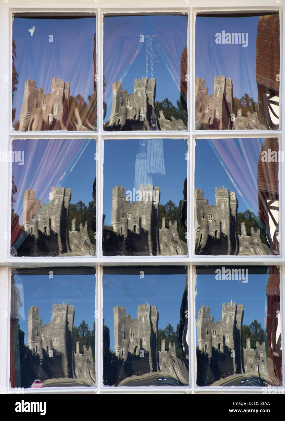 Castello di Arundel riflessioni Foto Stock