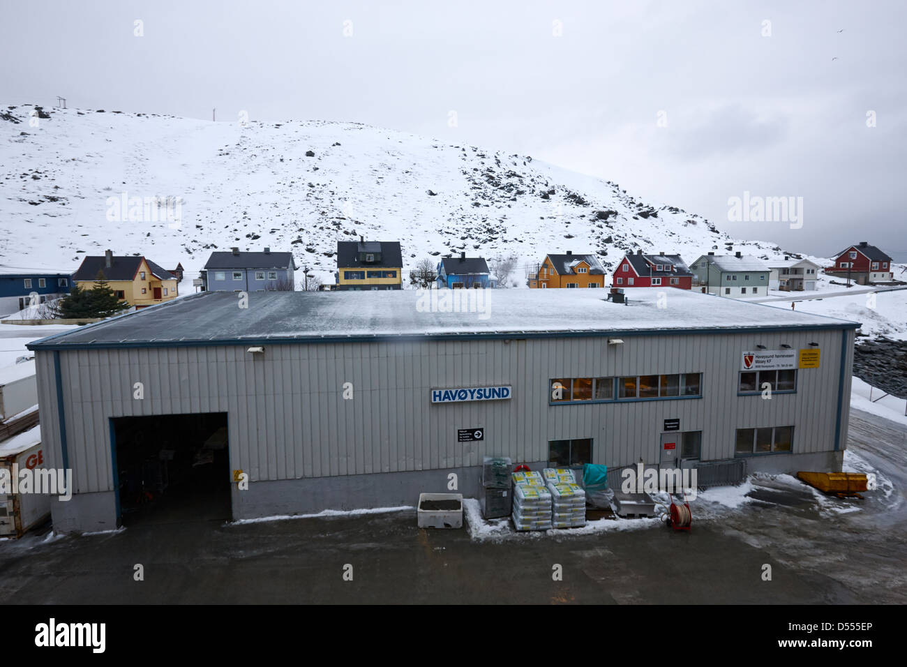 Havoysund hurtigruten pier magazzino finnmark Norvegia europa Foto Stock