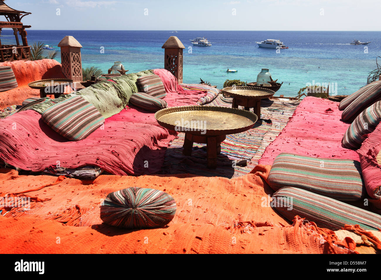 Salotto e zona relax sul Mar Rosso a sharm el sheikh Foto Stock