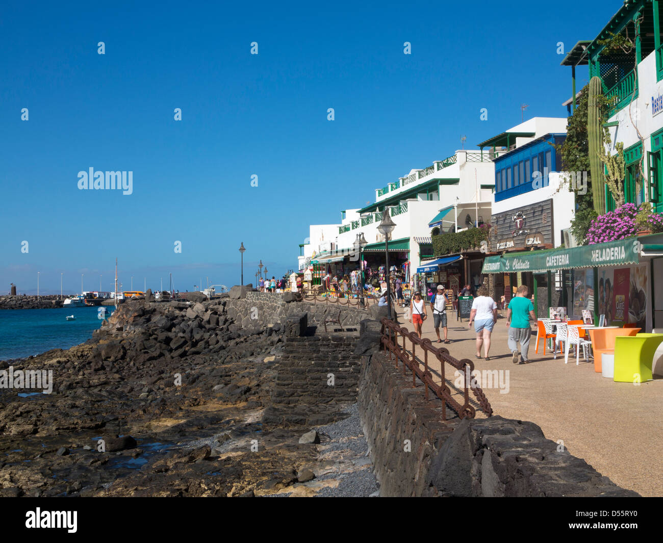 Negozi E Ristoranti A Playa Blanca Lungomare Vicino Al Porto