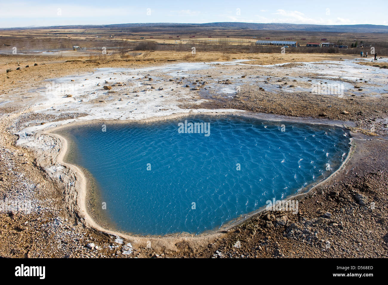 Blu geotermica acqua calda alla geysir destrict in Islanda Foto Stock