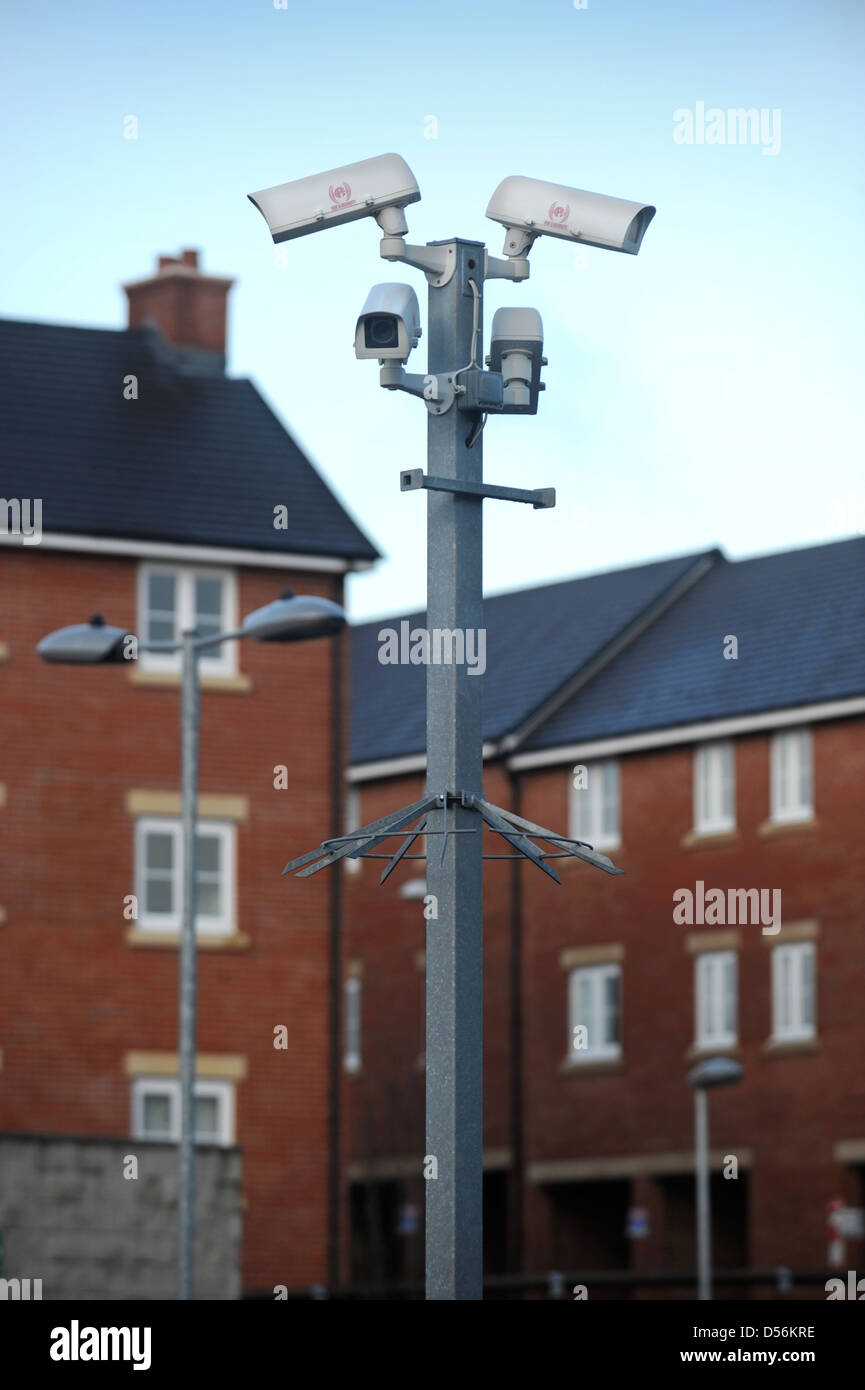 Sistema di sicurezza con telecamere in una zona residenziale a REGNO UNITO Foto Stock